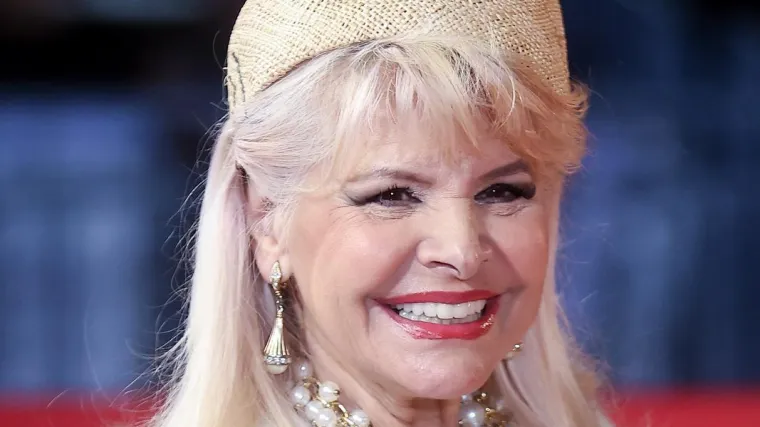 Hanka Paldum živi u oronuloj kući u Sarajevu i osmijehom skriva najteže razdoblje