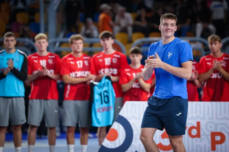 Slovenski vunderkind zabio jedan od najboljih golova ikada za pobjedu u posljednjoj sekundi