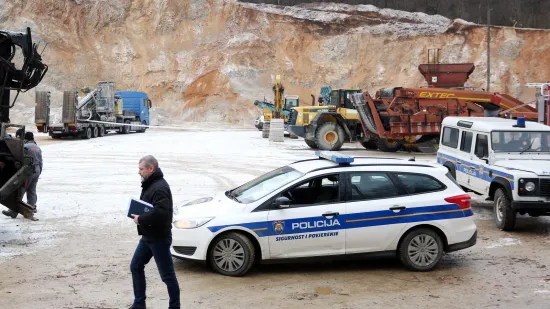 Strava kod Petrinje: Nepalac radnim strojem pre&scaron;ao preko mu&scaron;karca, umro je na mjestu