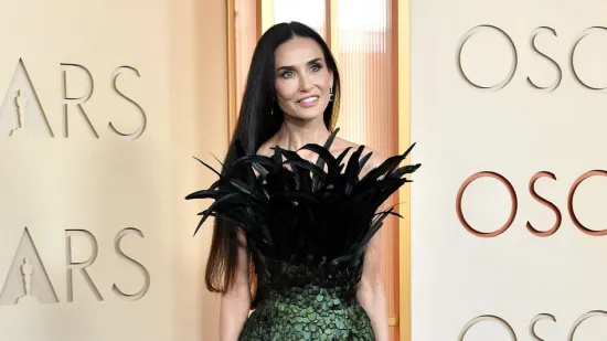Demi Moore &scaron;okirala javnost drastičnom promjenom: Istina iza mr&scaron;ave linije je potresna