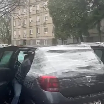 Nebo iznad Trnskog nema milosti! Gdje ste parkirali auto? Pazite da vam se ne dogodi ovo...