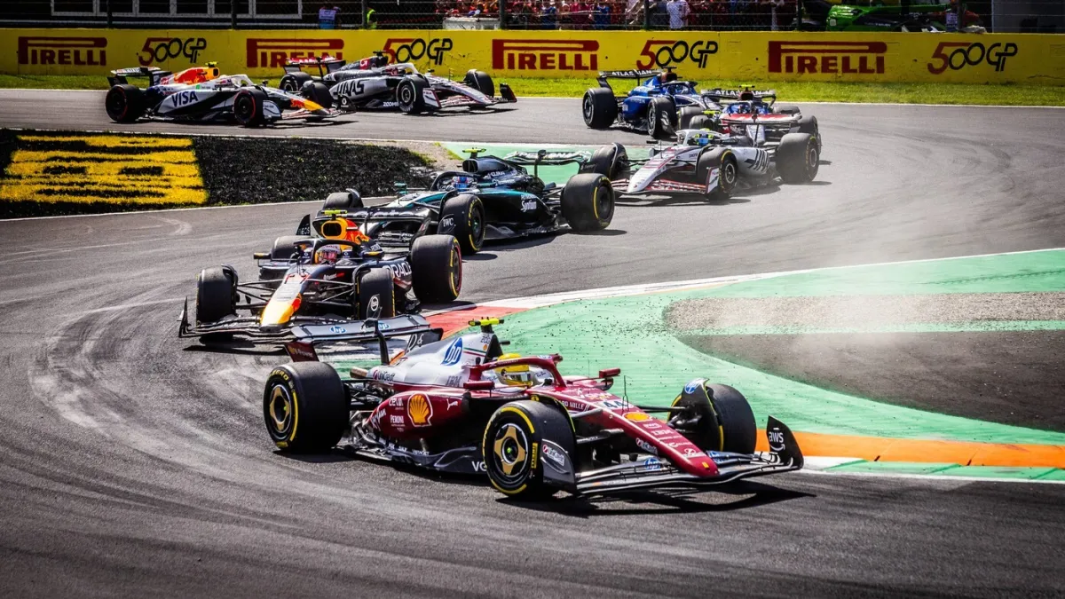 Prvi trening za Veliku nagradu Japana: Mercedes briljirao, Albon tragičar: 'Zabio se u mene'