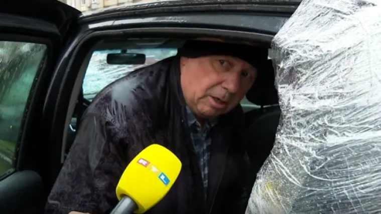 Vozač Vinko kojem je nevrijeme o&scaron;tetilo auto: 'Razbilo je &scaron;ajbe, krov je uni&scaron;ten...'