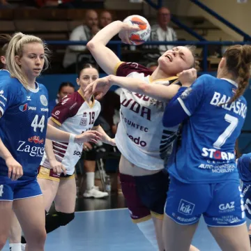 Rukometa&scaron;ice Lokomotive idu po čudo u Francuskoj