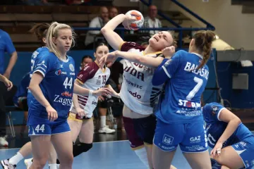 Rukometa&scaron;ice Lokomotive idu po čudo u Francuskoj