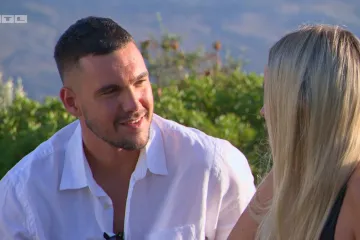 Helena opet povukla kočnicu: Karlo želi poljubac, ali kamere kvare trenutak