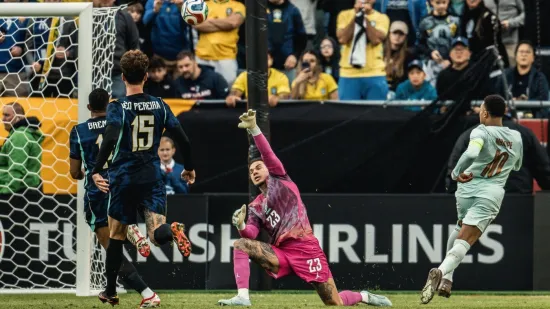 Tricolori sru&scaron;ili Don Carlove trupe: Francuzi s igračem manje bolji od Brazila