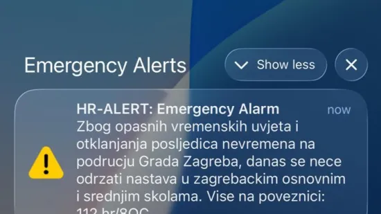 Ovo je Zagreb u petak ujutro: Polomljena stabla, i&scaron;čupani krovovi, sru&scaron;eni stupovi, skele...