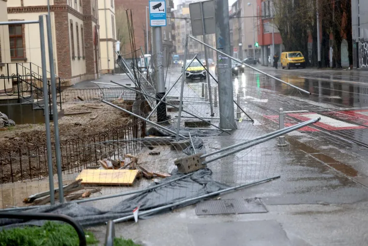 Hrvatske vode se pripremaju za moguće poplave: Vatrogasci zabilježili preko 1600 intervencija