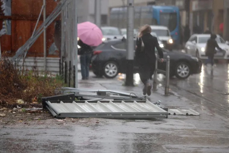Hrvatske vode se pripremaju za moguće poplave: Vatrogasci zabilježili preko 1600 intervencija
