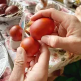 Od razapinjanja na križ do počinjenja zločina: Ovo su najbizarniji uskr&scaron;nji običaji na svijetu