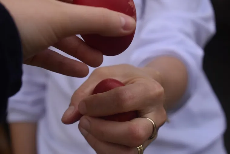 Od razapinjanja na križ do počinjenja zločina: Ovo su najbizarniji uskr&scaron;nji običaji na svijetu