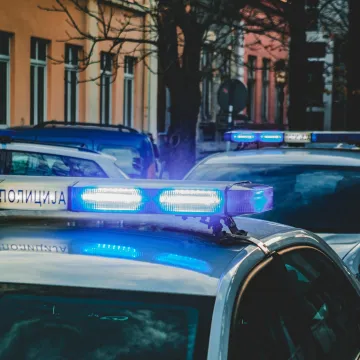 Zapalila se pirotehnika na fakultetu, studentica u panici skočila s 5. kata i poginula