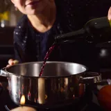Znate li kako kuhati s vinom? Ča&scaron;a dobrog može jelo pretvoriti u remek-djelo