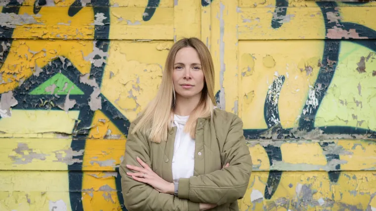 Vjetar nosi sve pred sobom: Tena Sakar Vukić podijelila jezivu snimku iz vlastitog dvori&scaron;ta