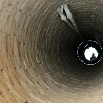 Vatrogasci dobili dojavu da je dijete upalo u bunar! Kad su do&scaron;li, imali su &scaron;to vidjeti...