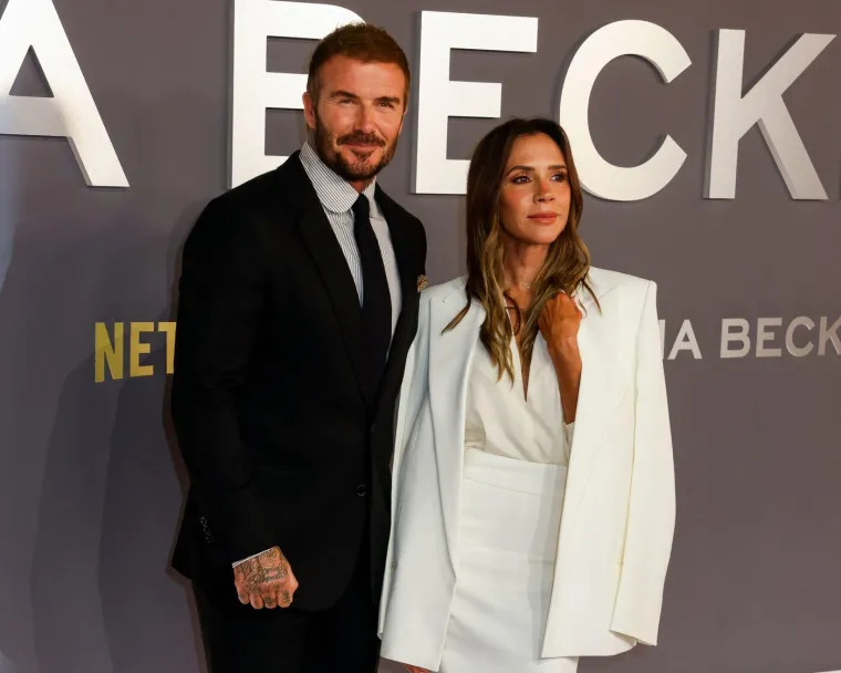 David i Victoria Beckham postali glavni neprijatelji susjeda u Britaniji