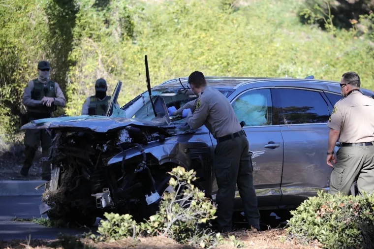 Tiger Woods uhićen i optužen za vožnju pod utjecajem alkohola: Evo &scaron;to je ostalo od automobila