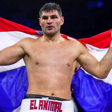 Filip Hrgović potvrdio novi meč, evo s kim će se boriti na nogometnom stadionu