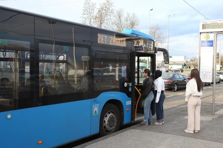 Službe u Zagrebu od jutra na terenu, objavljeno upozorenje za posjet Mirogoju