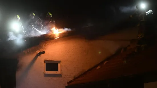 Strava kod Samobora: Požar buknuo u kući, dvije osobe poginule