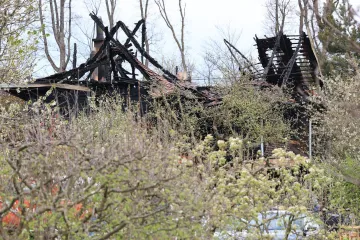 Kuća u potpunosti izgorjela, mu&scaron;karac i žena umrli: Vatrogasce dočekao stra&scaron;an prizor