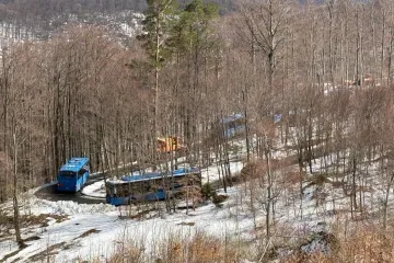 Herojska intervencija na Sljemenu: Nakon 20 sati probijanja 150 učenika prevezeno u Zagreb