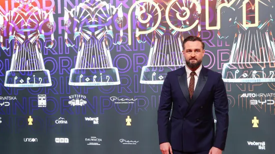 Ona je osvojila njegovo srce: Matija Cvek pokazao lijepu suprugu Miriam, fanovi odu&scaron;evljeni