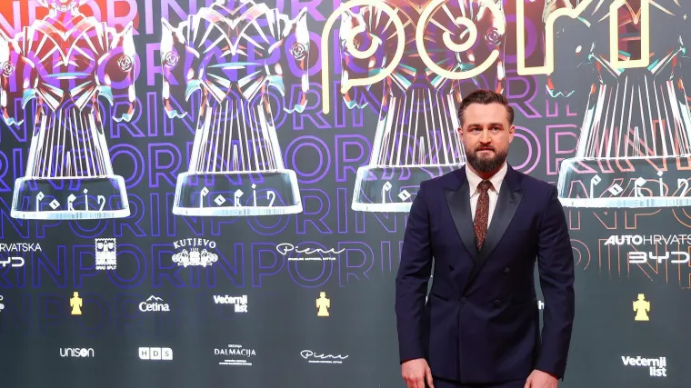 Ona je osvojila njegovo srce: Matija Cvek pokazao lijepu suprugu Miriam, fanovi odu&scaron;evljeni