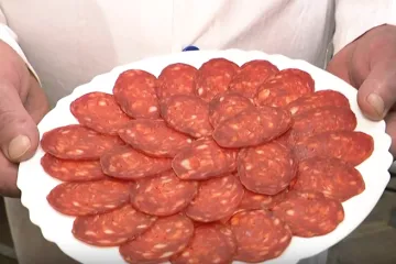 Bili smo na Festivalu kulenove seke: Stigao rekordan broj uzoraka, a bira se i ljepotica