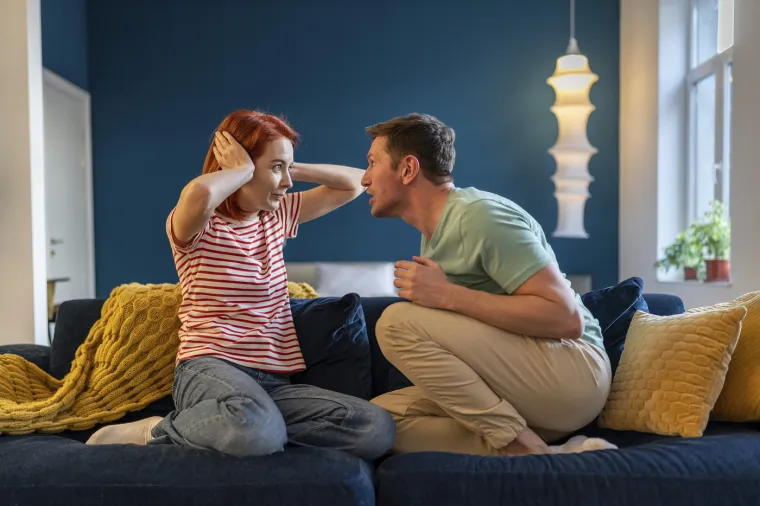 Ove znakove upozorenja u vezi ne smije&scaron; nikada ignorirati