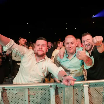 Ovako se partijalo u Zagrebu: Hitovi 'kralja narodne glazbe' odzvanjali su Arenom