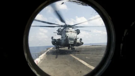 Ostvaruje li Trump svoj plan iz '80-ih? Gomila se vojska, Iranci bi ovo mogli skupo platiti