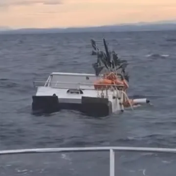 Drama kod Poreča, potonuo brod s tri ribara: Objavljena snimka, evo kako su se spasili