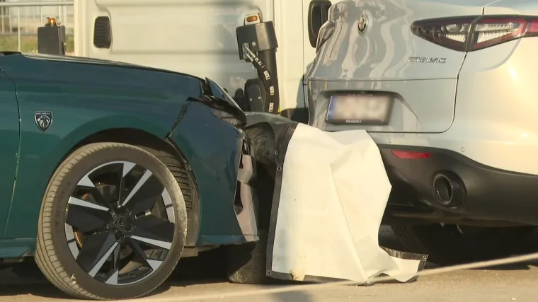 Detalji nesreće u Zadru: Vozaču skliznula noga, a guma udarila u kolica bebe?