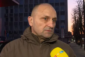 Srbi kupuju jo&scaron; kineskih raketa, Anu&scaron;ić iz Poljske za RTL Danas: 'Hrvatska će se znati obraniti!'