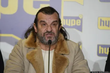 Aca Lukas priveden u Geteborgu pred koncert: Policija ga zadržala na aerodromu