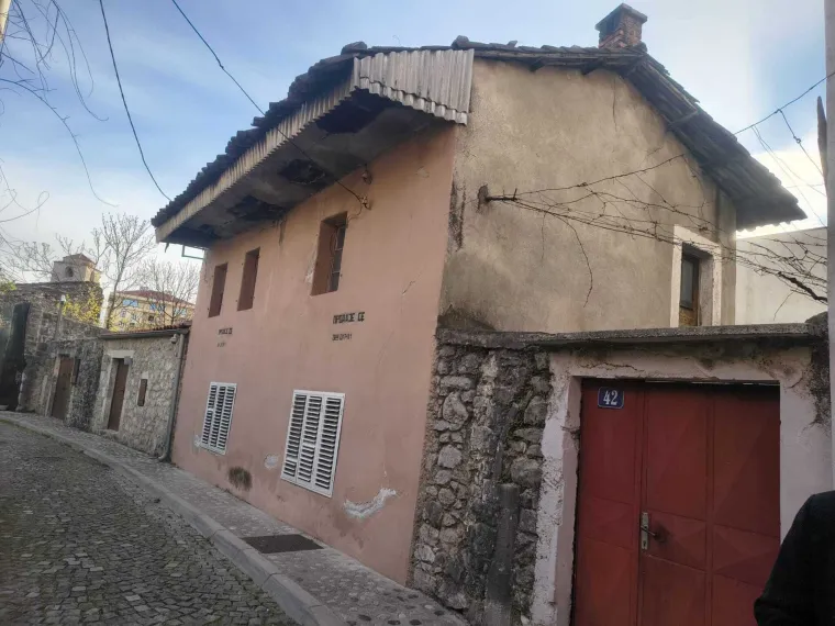 Ovdje ćete po prvi put stvarno usporiti i duže piti kavu: 'Probaj kajmak i sir, nema boljeg!'