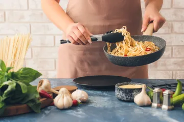 [KVIZ] Ako voli&scaron; kuhati, sigurni smo da barata&scaron; ovim tehnikama i načinima pripreme hrane