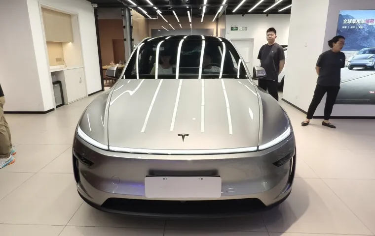 SUV protiv SUV-a! BMW napada, a Tesla uzvraća: Koji automobil je bolji izbor?