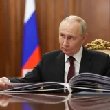 Zelenski tvrdi: 'Iran nije sam raznio američki &scaron;pijunski avion... Tu prste ima Vladimir Putin'