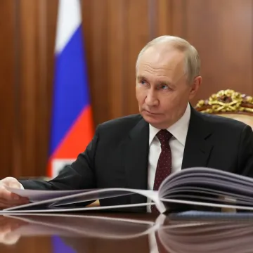 Zelenski tvrdi: 'Iran nije sam raznio američki &scaron;pijunski avion... Tu prste ima Vladimir Putin'