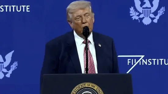 Trump napada, prijeti i hvali se: Pod svaku cijenu želi kontrolu nad Hormu&scaron;kim tjesnacem