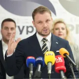 Stanivuković nakon napada na konzula traži reakciju policije: 'Ovdje nema mjesta za nasilje!'