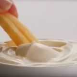 U boci, u staklenci ili bez ambalaže: Majoneza vi&scaron;e nije samo za sendvič, sad se može i svirati