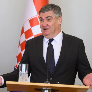 Milanović odbrusio Vučiću i potezom odu&scaron;evio Hrvate: 'Apsolutni gubitak vremena'