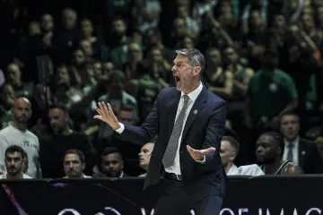 Hrvatski trener poludio nakon poraza u Beogradu: 'Vidim da ponavlja&scaron; pitanja'