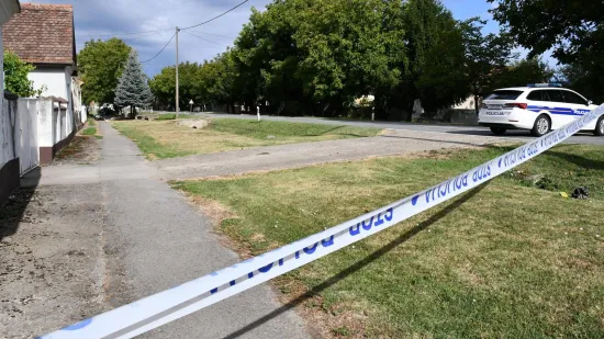 Užas u Kutjevu, radni stroj se zabio u kuću! Ima ozlijeđenih