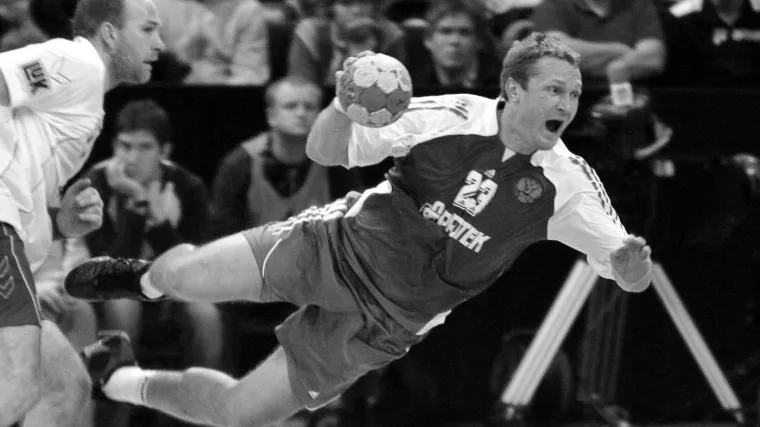 Iznenada preminuo olimpijski pobjednik: Zabio je vi&scaron;e od tisuću golova za reprezentaciju