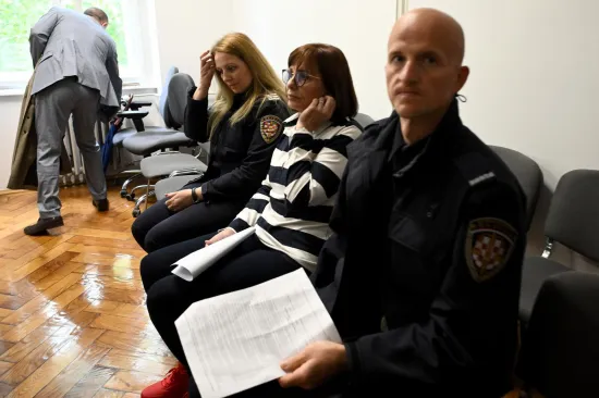 Znate li tko izlazi iz zatvora? Bila je moćna političarka, a onda je 'pala' i priznala sve